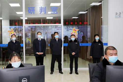 新春第一天！市長(cháng)徐衣顯來(lái)集團看望慰問(wèn)